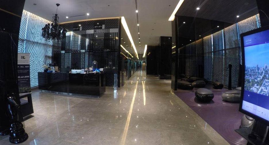 For rent 1 bed condo in Khlong Toei, Bangkok