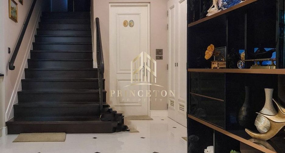 For sale 4 ベッドルーム house in Bang Phli, Samut Prakan