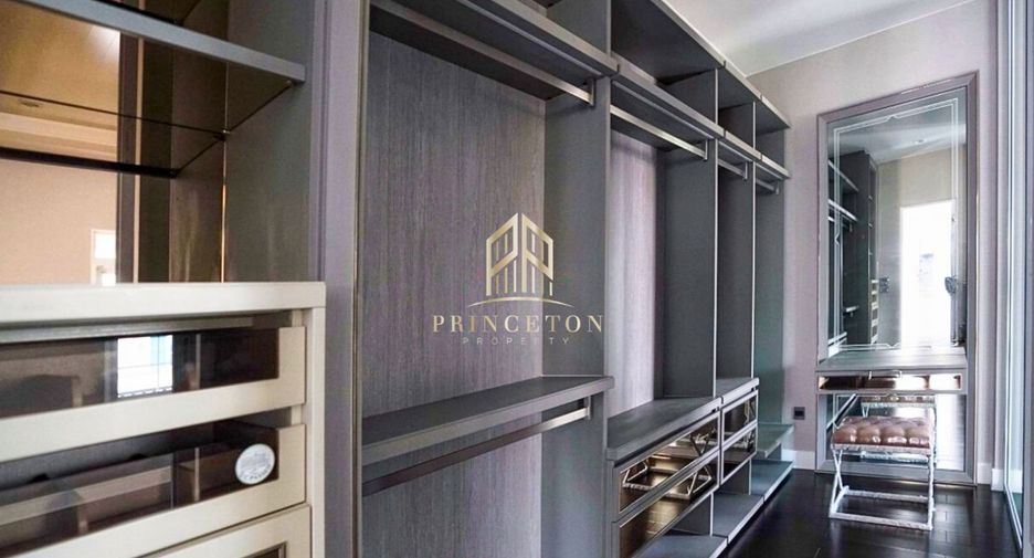 For sale 4 ベッドルーム house in Bang Phli, Samut Prakan