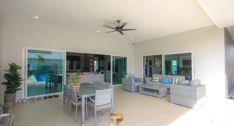 Villa zum Kauf mit 4 Zimmer in Hua Hin, Prachuap Khiri Khan