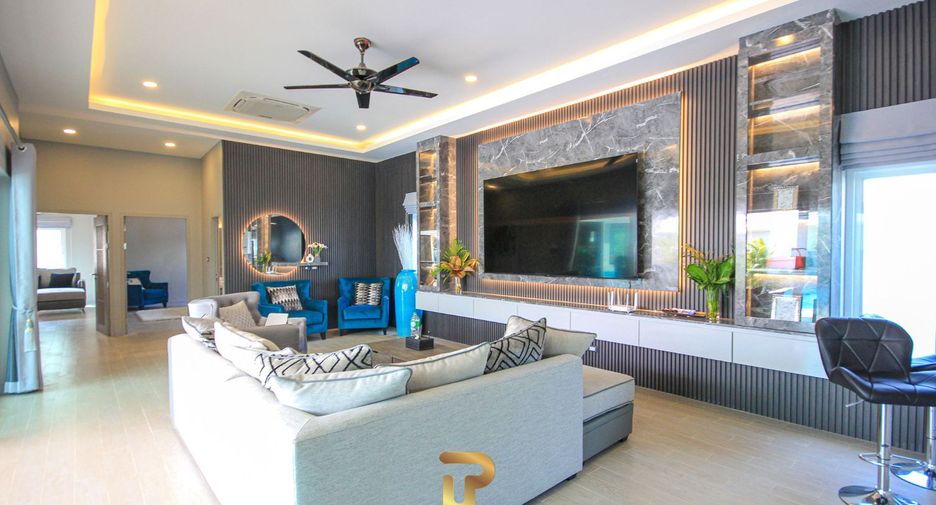 Villa zum Kauf mit 4 Zimmer in Hua Hin, Prachuap Khiri Khan