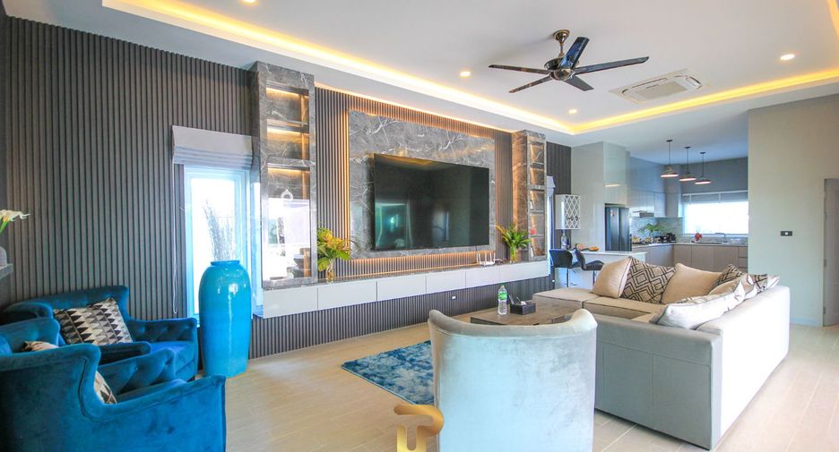 Villa zum Kauf mit 4 Zimmer in Hua Hin, Prachuap Khiri Khan