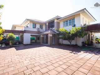 For sale 5 Beds house in Chom Thong, Bangkok