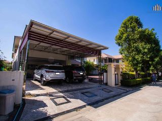 For sale 5 Beds house in Chom Thong, Bangkok