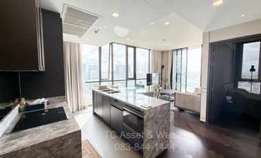 For rent 2 bedrooms condo in Phaya Thai, Bangkok