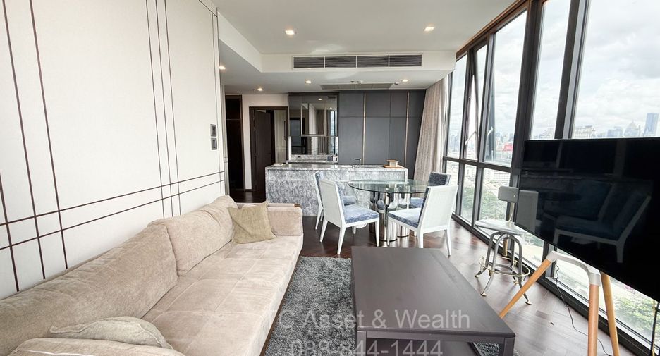 For rent 2 bedrooms condo in Phaya Thai, Bangkok