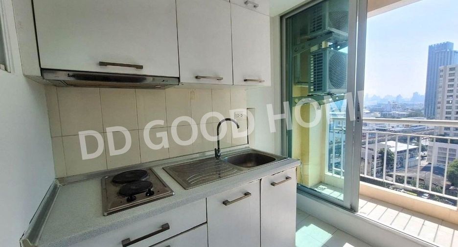 For sale 1 bed condo in Phaya Thai, Bangkok