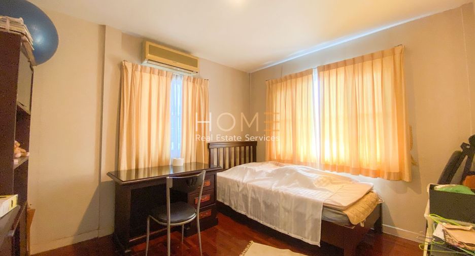 For sale 3 bed house in Pak Kret, Nonthaburi