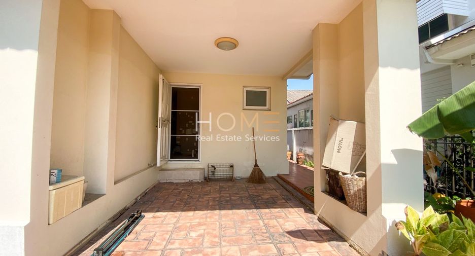 For sale 3 bed house in Pak Kret, Nonthaburi