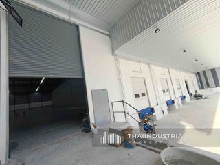 Almacén en alquiler en Si Racha, Chonburi