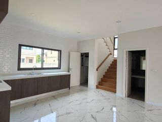 For sale 4 bed house in Mueang Samut Sakhon, Samut Sakhon
