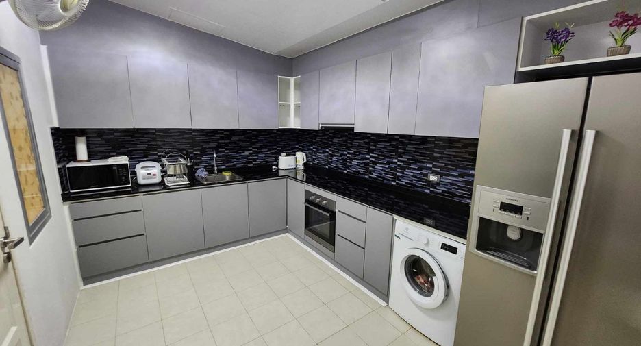 Casa en venta de 2 habitaciones en Bang Lamung, Chonburi