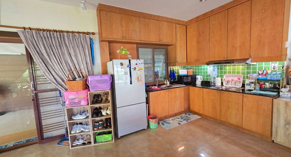 À vendre studio maison à Bang Lamung, Chonburi