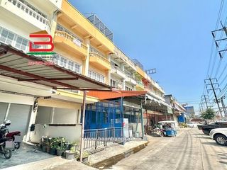 Продажа 3 спальни торговое помещение в Bang Bua Thong, Нонтабури