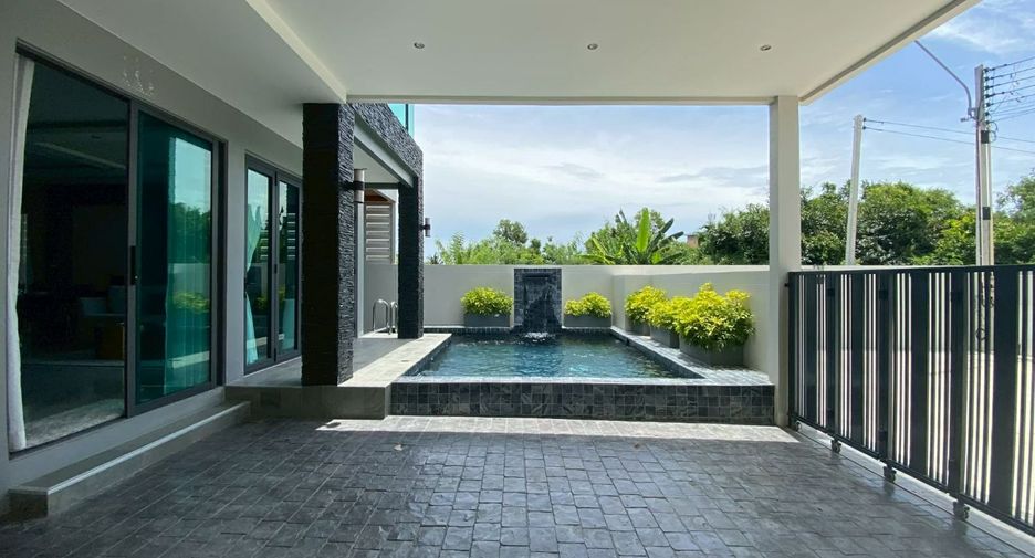 For sale 3 bedrooms villa in Bang Lamung, Chonburi