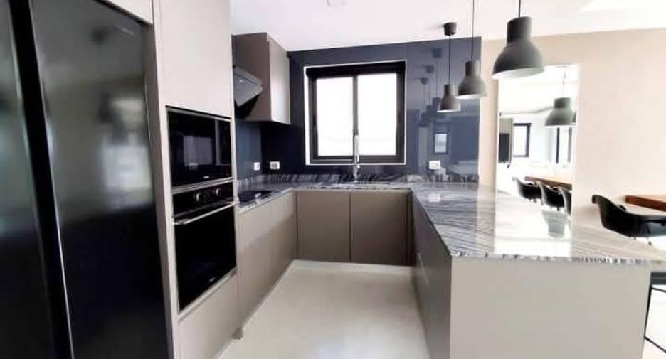 Villa en venta de 3 habitaciones en Bang Lamung, Chonburi