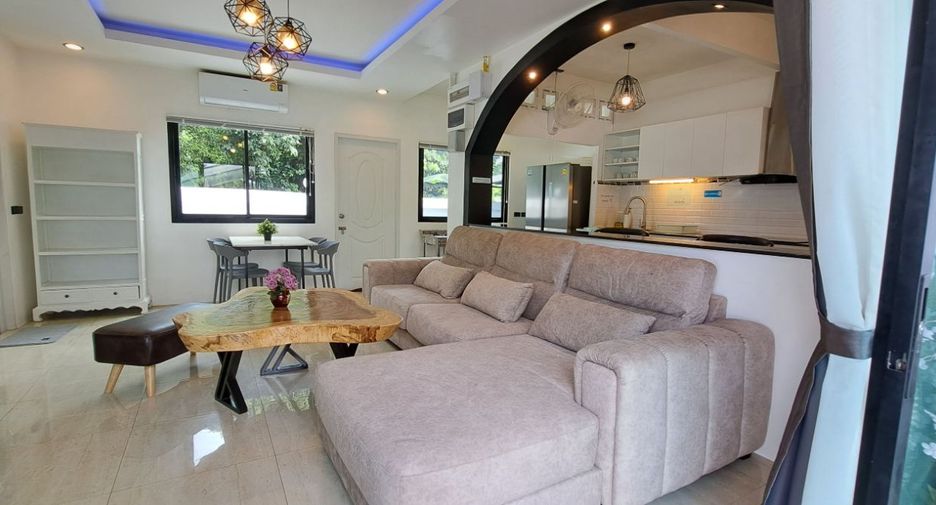 Villa en venta de 6 habitaciones en Bang Lamung, Chonburi
