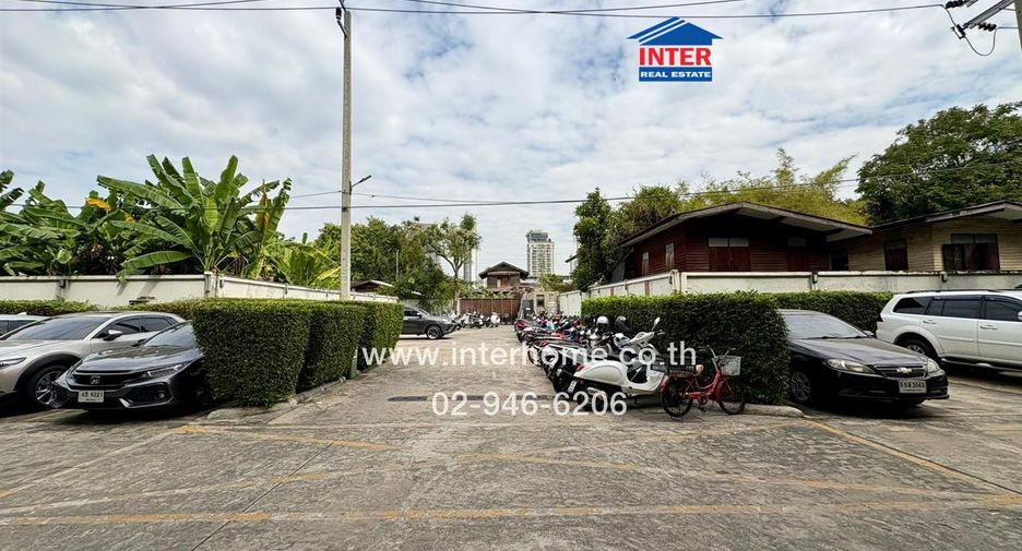 For sale 1 Beds condo in Dusit, Bangkok