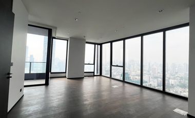 For sale 3 Beds condo in Watthana, Bangkok