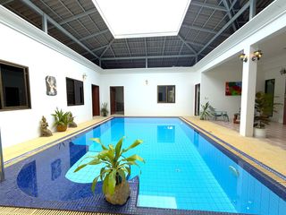 For sale 4 bed villa in Mueang Krabi, Krabi