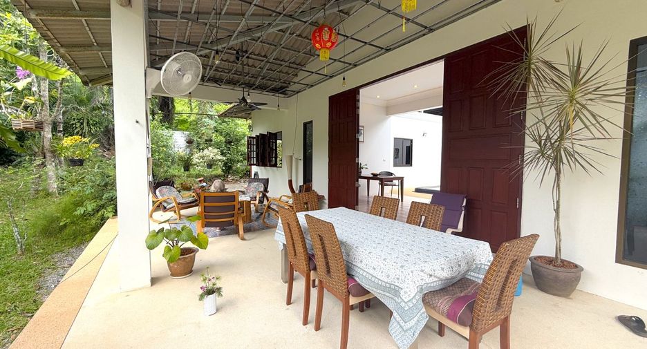 For sale 4 bedrooms villa in Mueang Krabi, Krabi