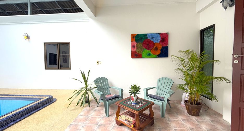 For sale 4 bedrooms villa in Mueang Krabi, Krabi