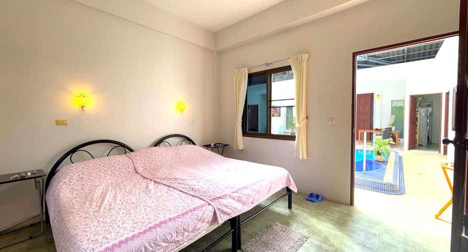 For sale 4 bedrooms villa in Mueang Krabi, Krabi