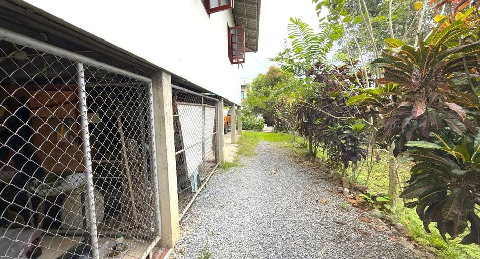 For sale 4 bedrooms villa in Mueang Krabi, Krabi