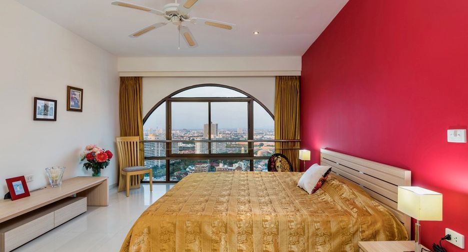 Condo en venta de 3 habitaciones en Bang Lamung, Chonburi