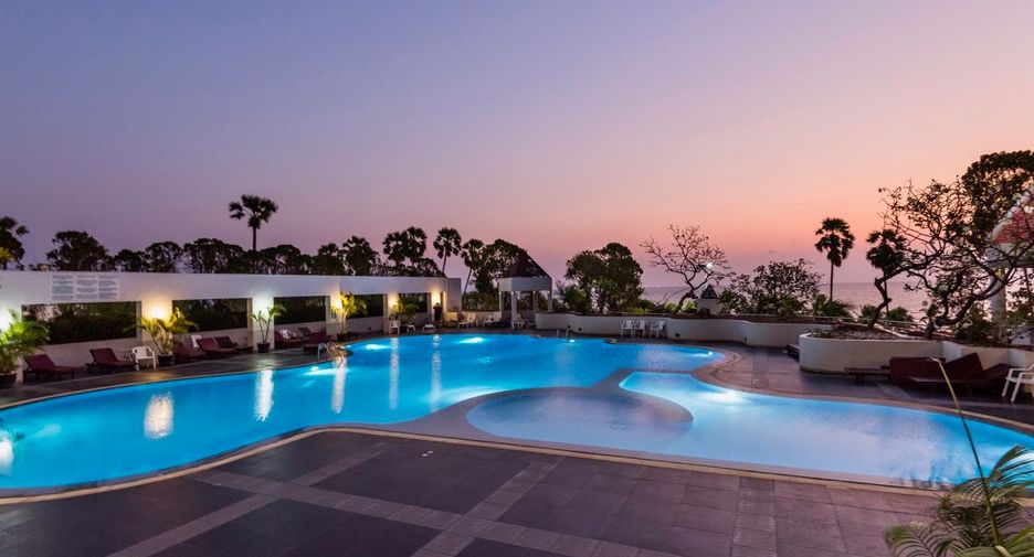 Condo en venta de 3 habitaciones en Bang Lamung, Chonburi