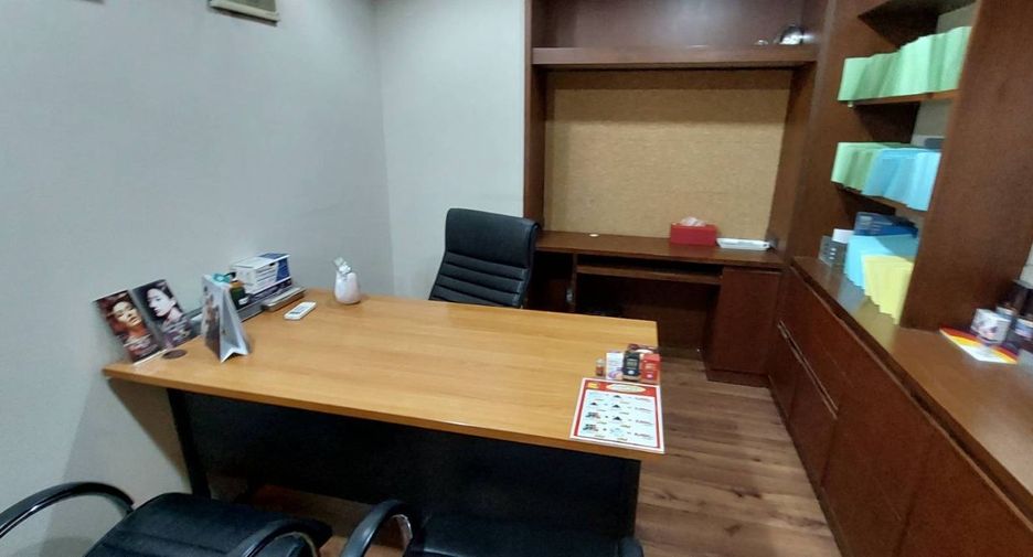 For sale 11 bedrooms condo in Chatuchak, Bangkok