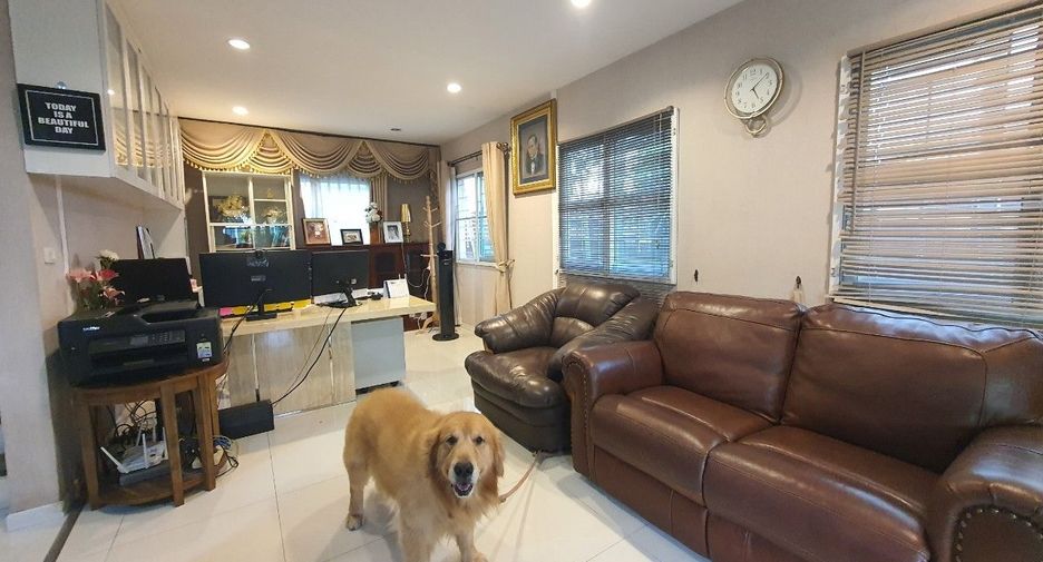 For sale 3 bedrooms house in Sai Mai, Bangkok
