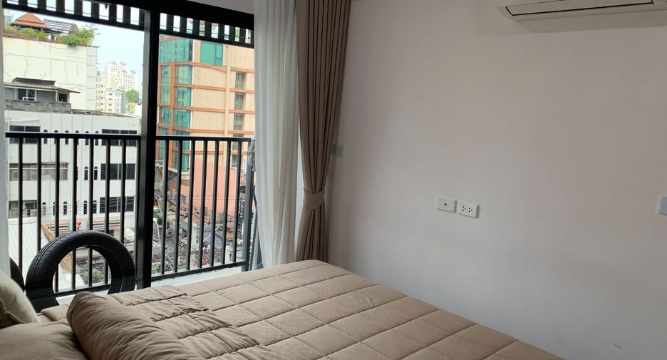 For sale 1 bed condo in Huai Khwang, Bangkok