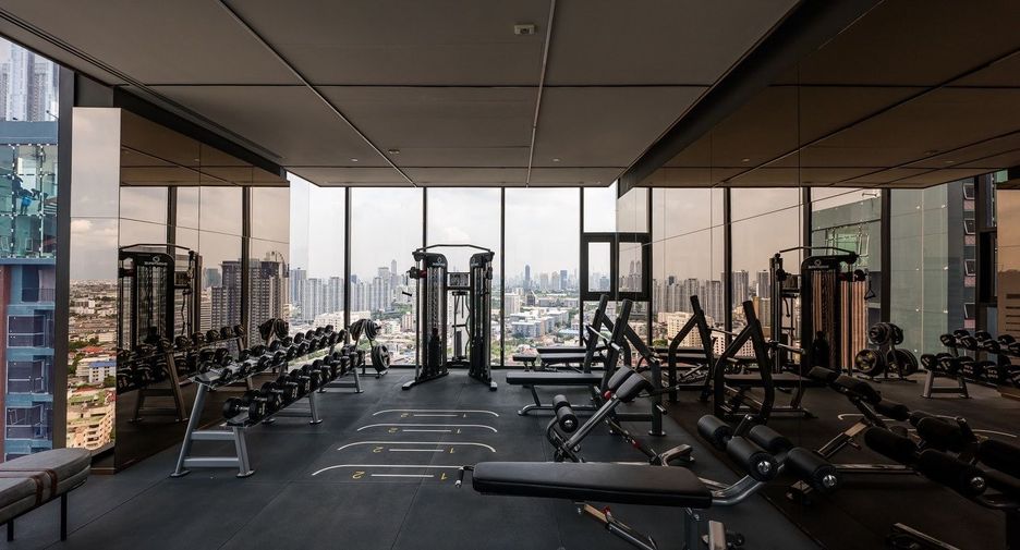 For sale 1 bed condo in Huai Khwang, Bangkok