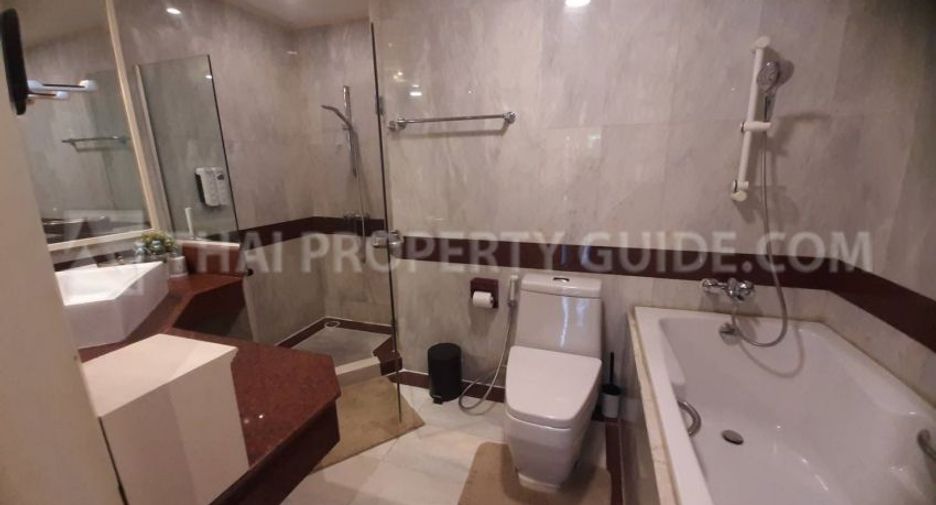 For rent 5 ベッドルーム house in Bang Phli, Samut Prakan