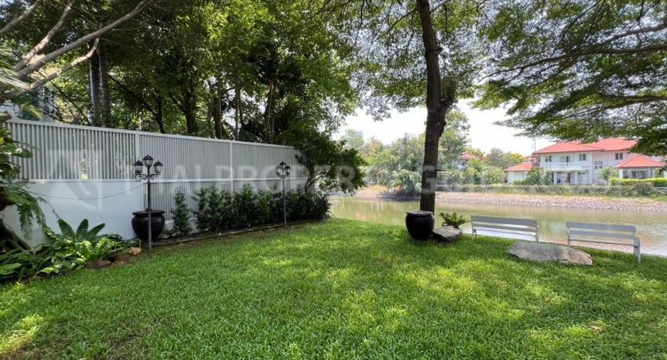 For rent 5 ベッドルーム house in Bang Phli, Samut Prakan