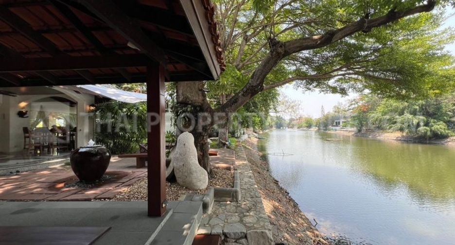 For rent 5 ベッドルーム house in Bang Phli, Samut Prakan