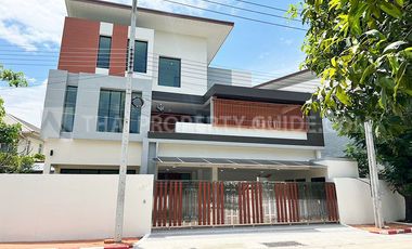 For rent and for sale 5 bedrooms house in Bang Phli, Samut Prakan