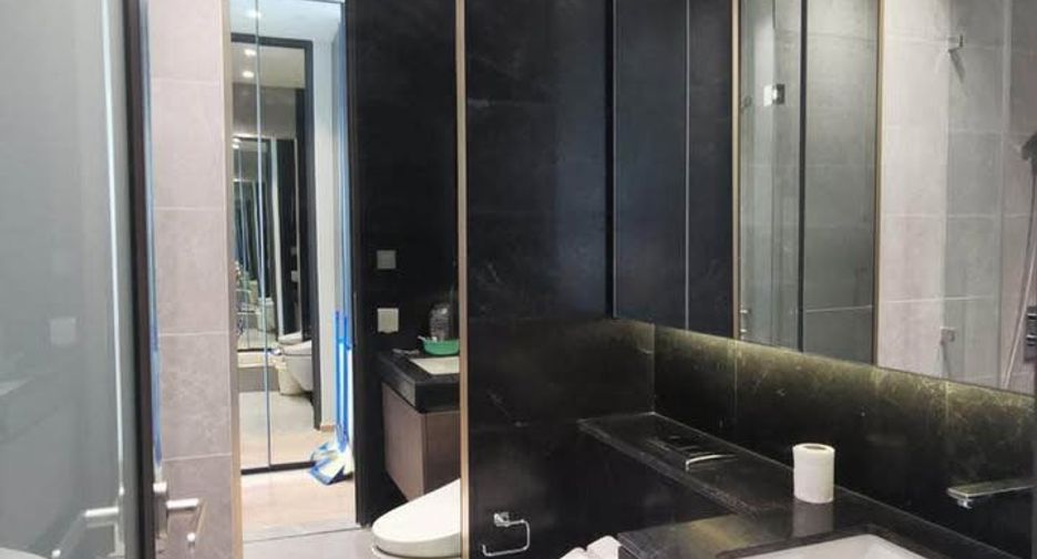 Condo en alquiler de 1 habitaciones en Pathum Wan, Bangkok