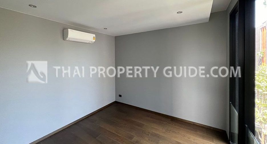 ให้เช่า 4 ห้องนอน บ้านเดี่ยว ใน ประเวศ, กรุงเทพฯ