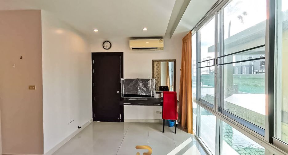 For sale 1 bed condo 