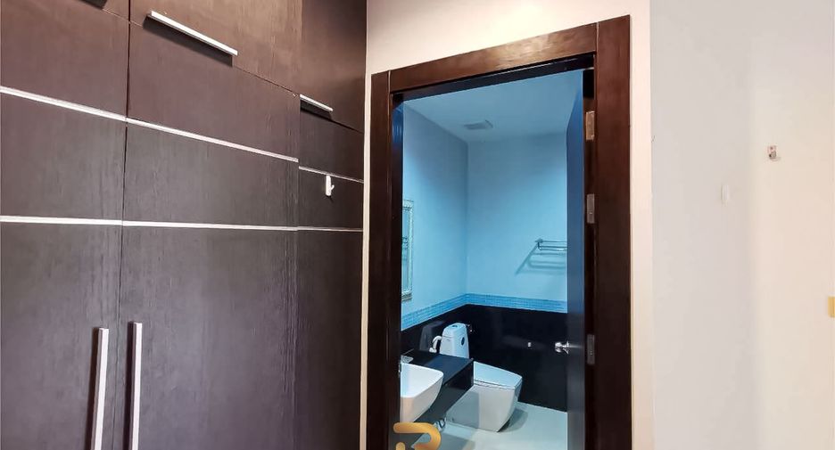 For sale 1 bed condo 
