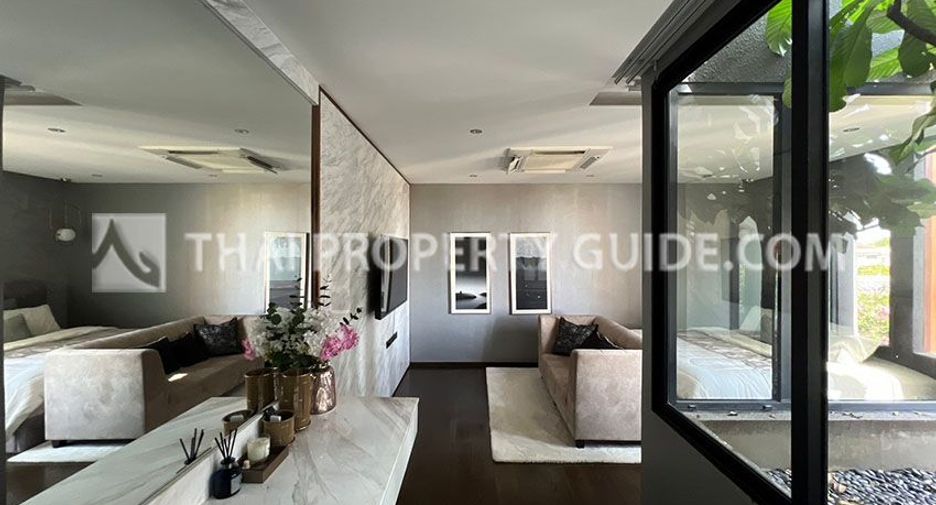 For rent 5 ベッドルーム house in Prawet, Bangkok