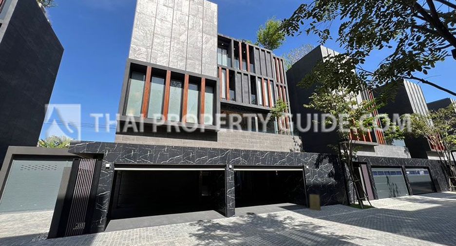 For rent 5 ベッドルーム house in Prawet, Bangkok
