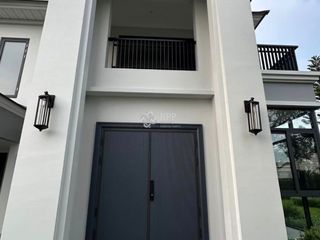Haus zum Kauf mit 4 Zimmer in Lat Krabang, Bangkok