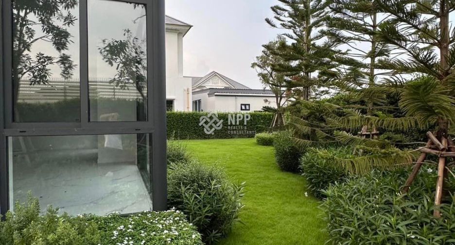Casa en venta de 4 habitaciones en Lat Krabang, Bangkok