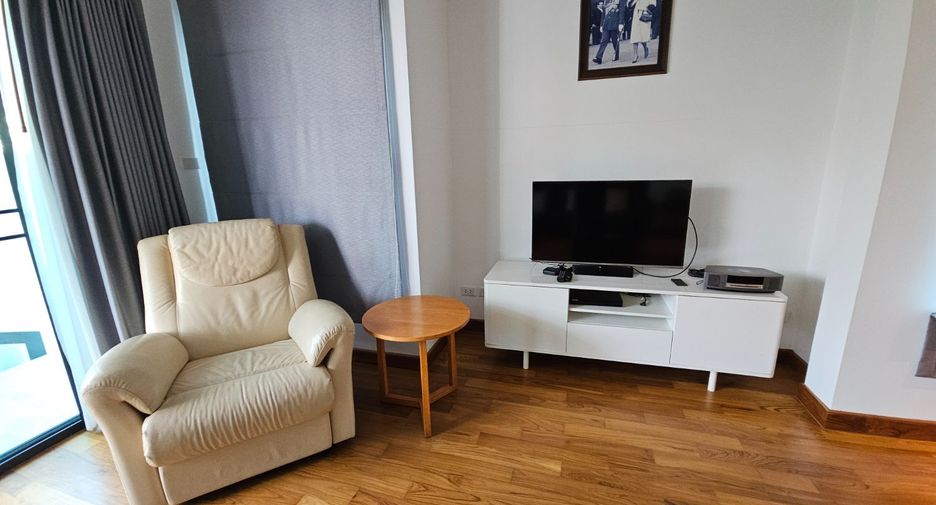 For rent 4 bed house in Pak Kret, Nonthaburi