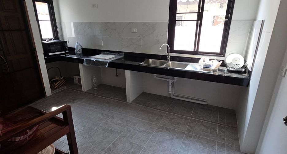 For rent 4 bed house in Pak Kret, Nonthaburi
