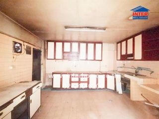 For sale 5 bed office in Bang Rak, Bangkok