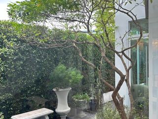 For rent そして for sale 3 ベッドルーム house in Watthana, Bangkok